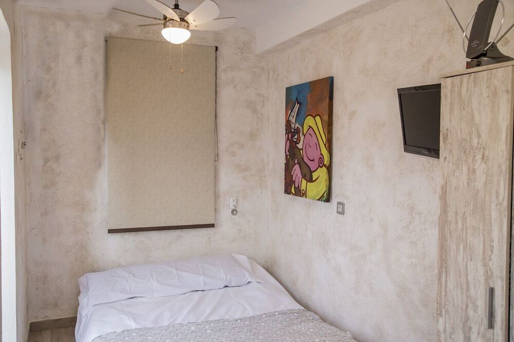 Rincón de Lola — Granada — photo 4