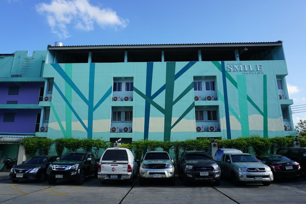 Smile Mansion in Nakhon Si Thammarat, Thailand