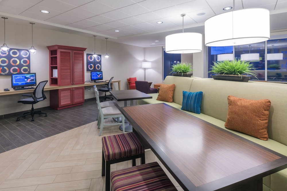 Home2 Suites by Hilton Kansas City Downtown - photo 34