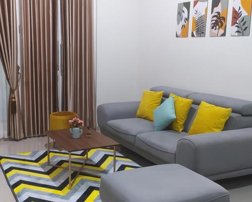 Villa Kayana EE6 3 Bedrooms — 4-Star Luxury Hotel in Batu, Indonesia
