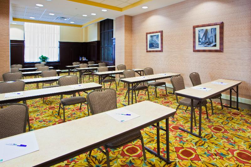 Holiday Inn Express Baltimore Downtown - photo 71