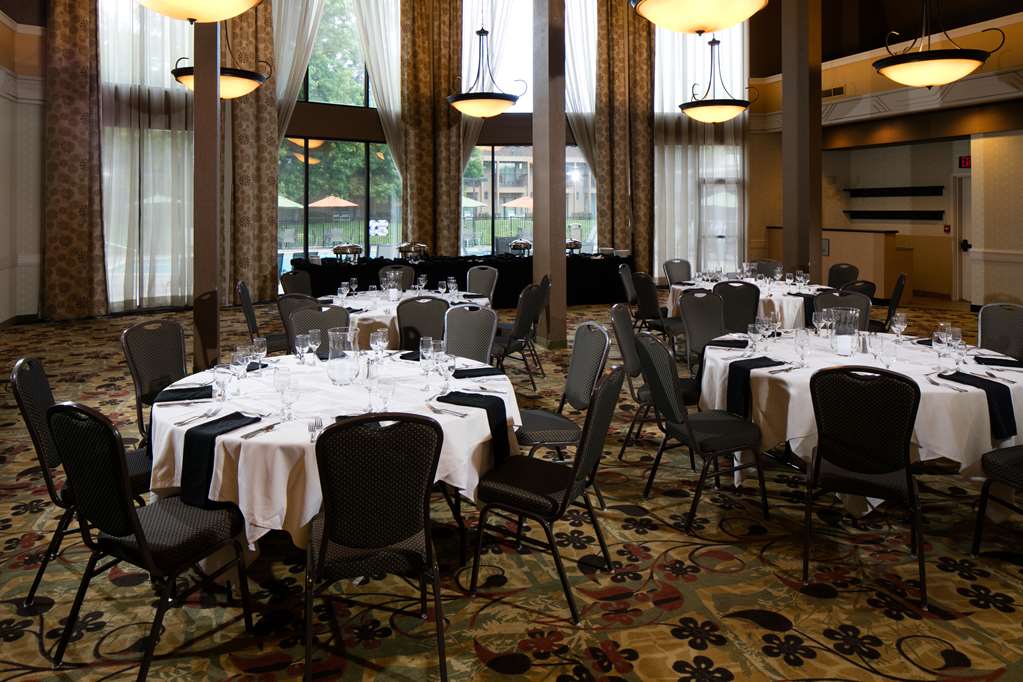 Red Lion Hotel Redding - photo 39