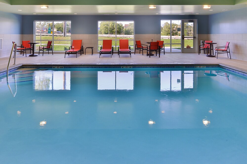 Holiday Inn Express & Suites Mall of America MSP Airport by IHG - photo 30