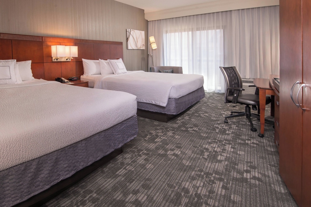 Courtyard by Marriott Washington Dulles Airport Chantilly - photo 8