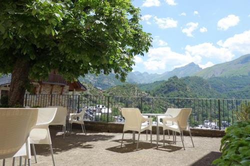 Hotel Vicente — Unknown City — photo 5