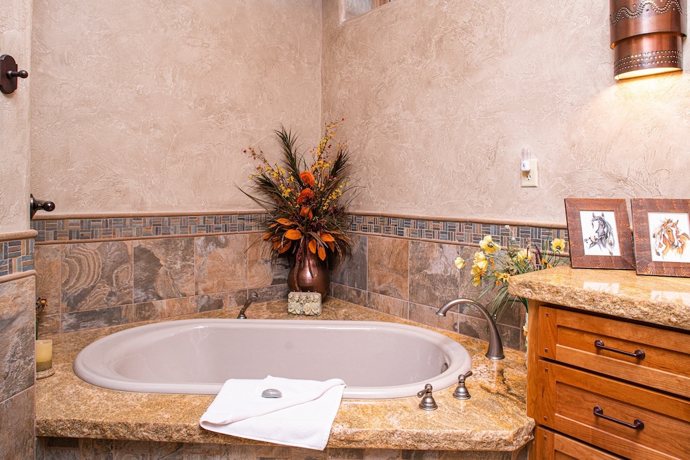 Cougar Ridge Resort LLC - photo 83