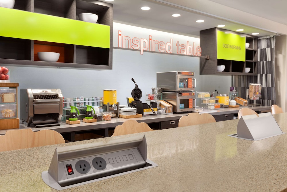 Home2 Suites by Hilton El Paso Airport TX - photo 29
