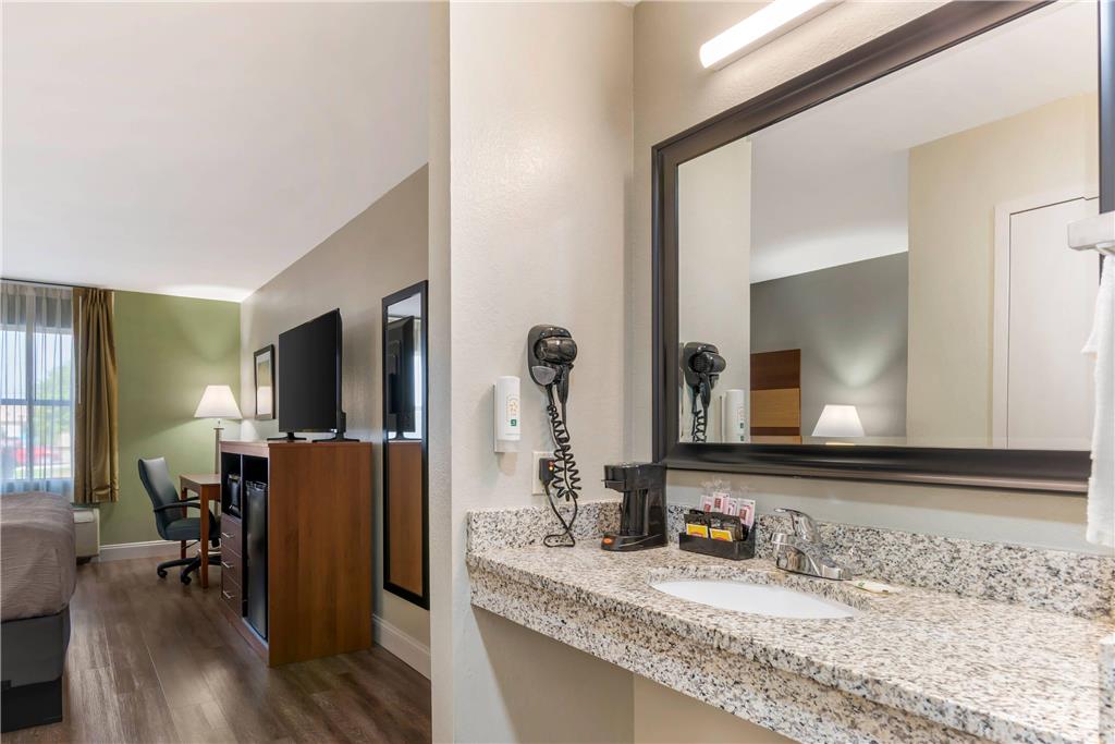 Quality Inn Loganville US Highway 78 - photo 25