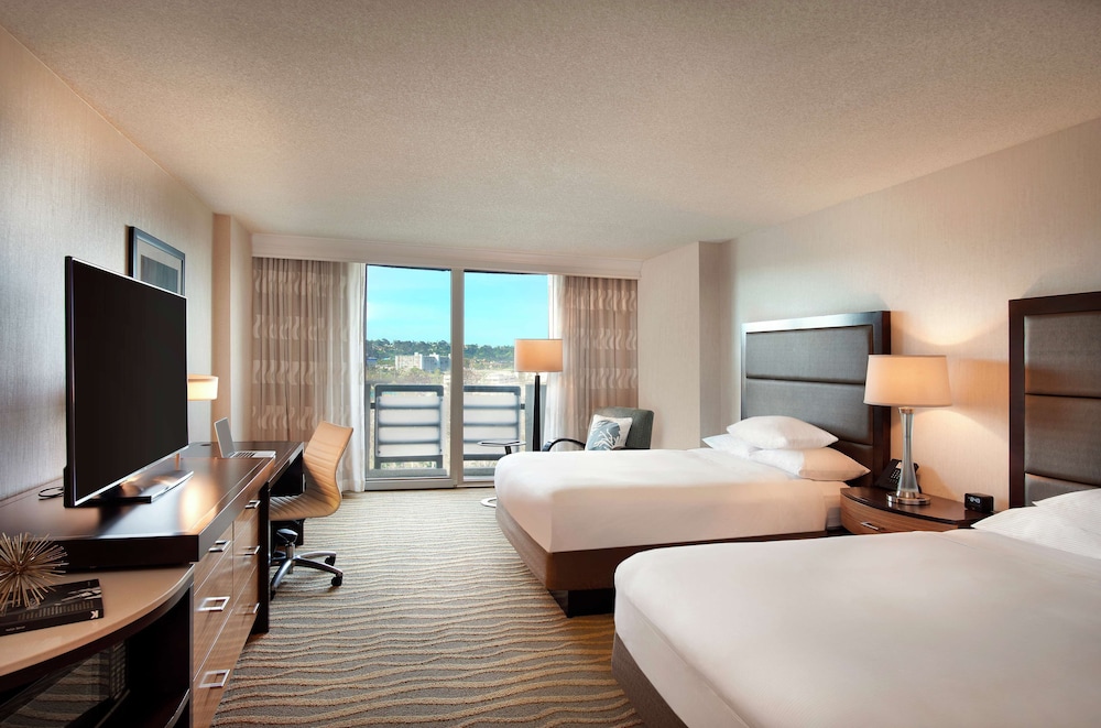 DoubleTree by Hilton San Diego Mission Valley - photo 16