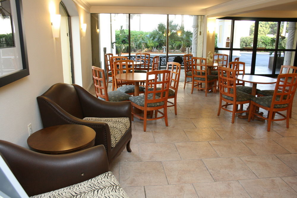 Red Roof Inn PLUS Neptune Beach Jacksonville Beach - photo 3