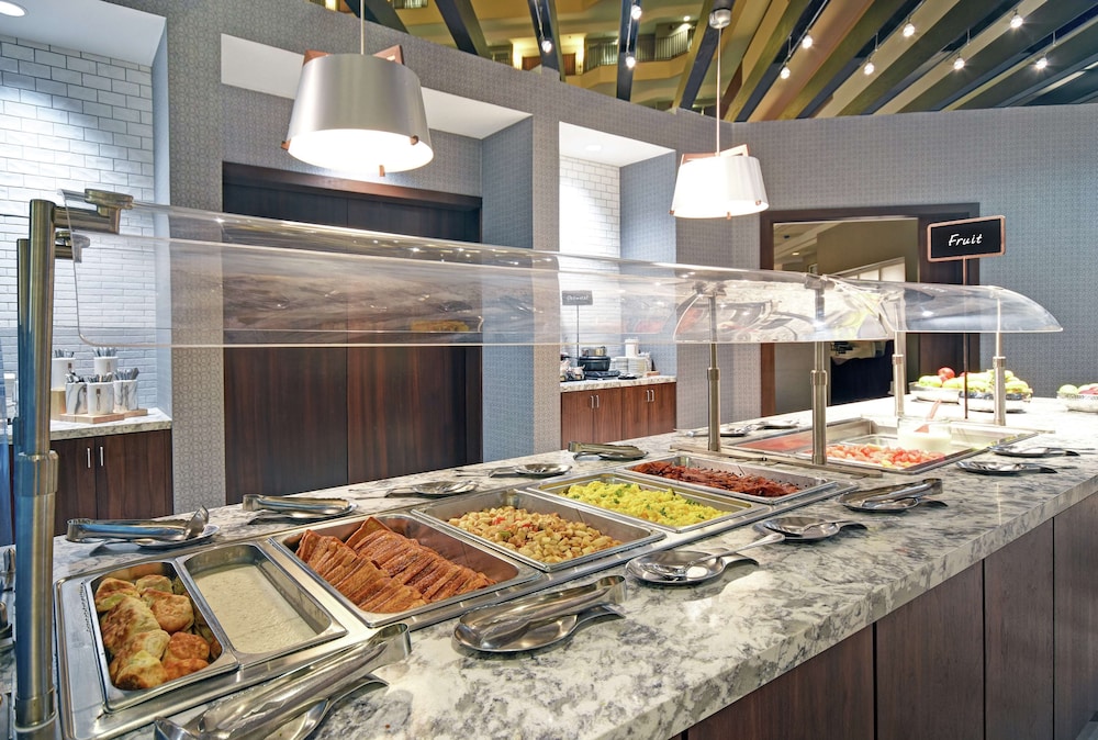 Embassy Suites Charleston - photo 41