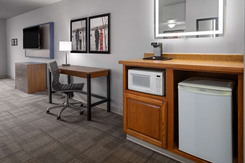 AmericInn by Wyndham Iron Mountain - photo 19