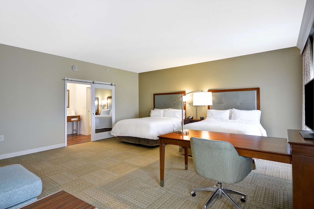 Hampton Inn & Suites Charleston Airport - photo 15