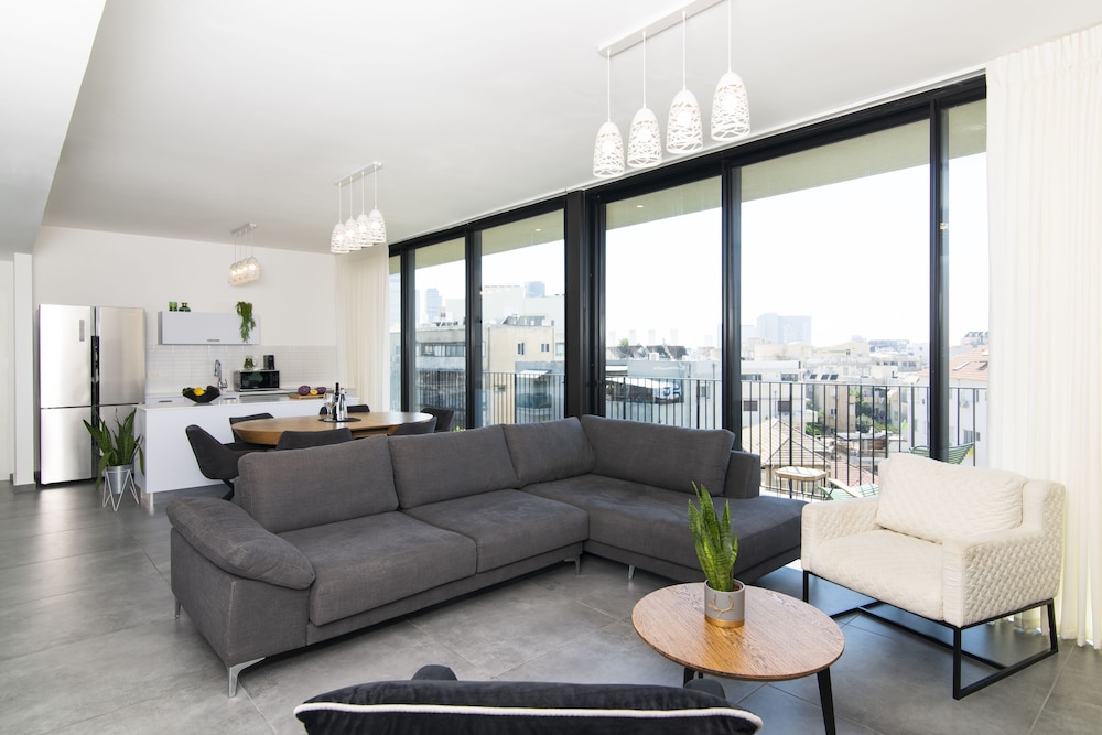 Mr. Allenby By Tlv2go — 4-Star Luxury Hotel in Tel Aviv, Israel
