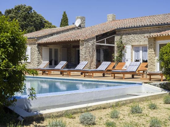 La Maison de Inna — 4-Star Luxury Hotel in Bonnieux, France