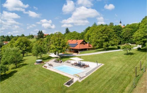 Nice Home In Glina With Sauna — 4-Star Luxury Hotel in Glina, Croatia