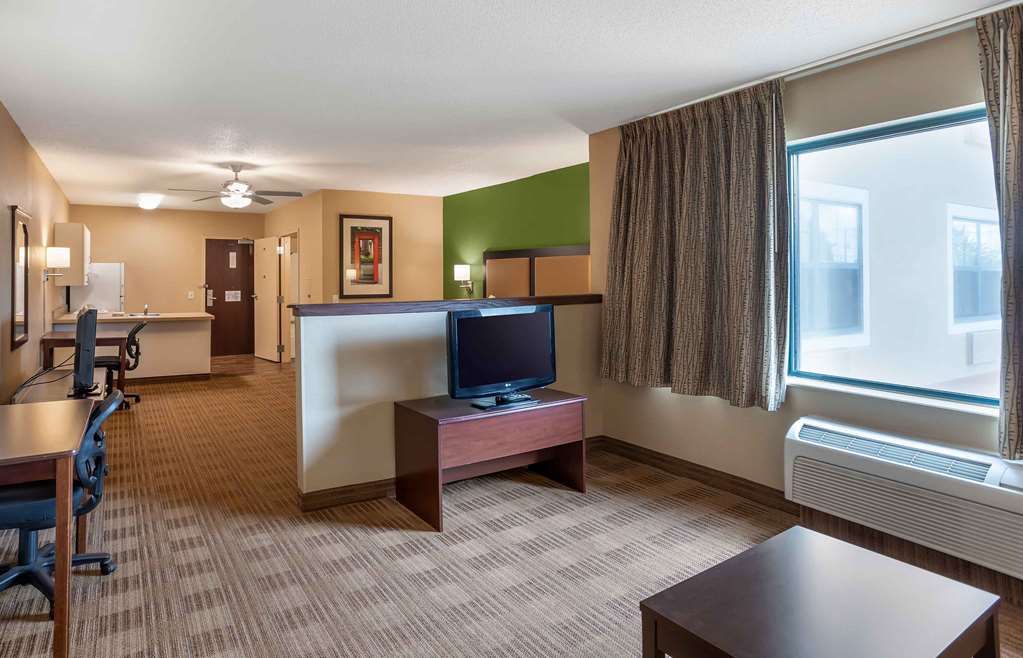 Extended Stay America Suites Minneapolis Maple Grove - photo 23