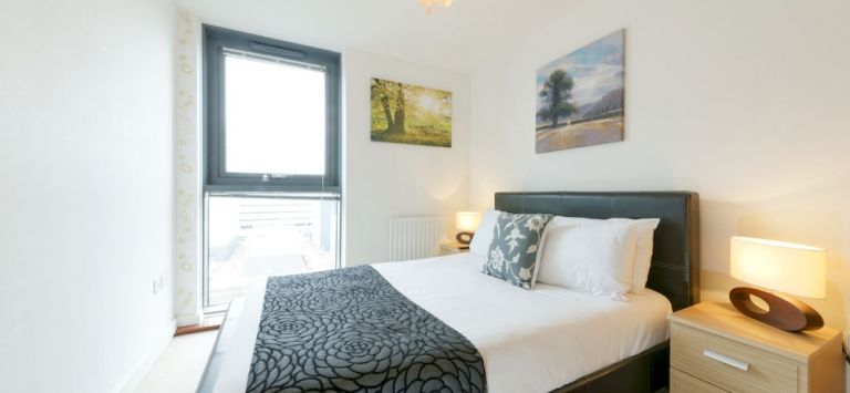 Smart Stay London — 4-Star Luxury Hotel in London, United Kingdom
