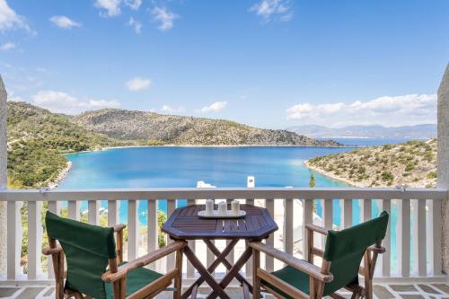Villa Corali — 4-Star Luxury Hotel in Korinthos, Greece