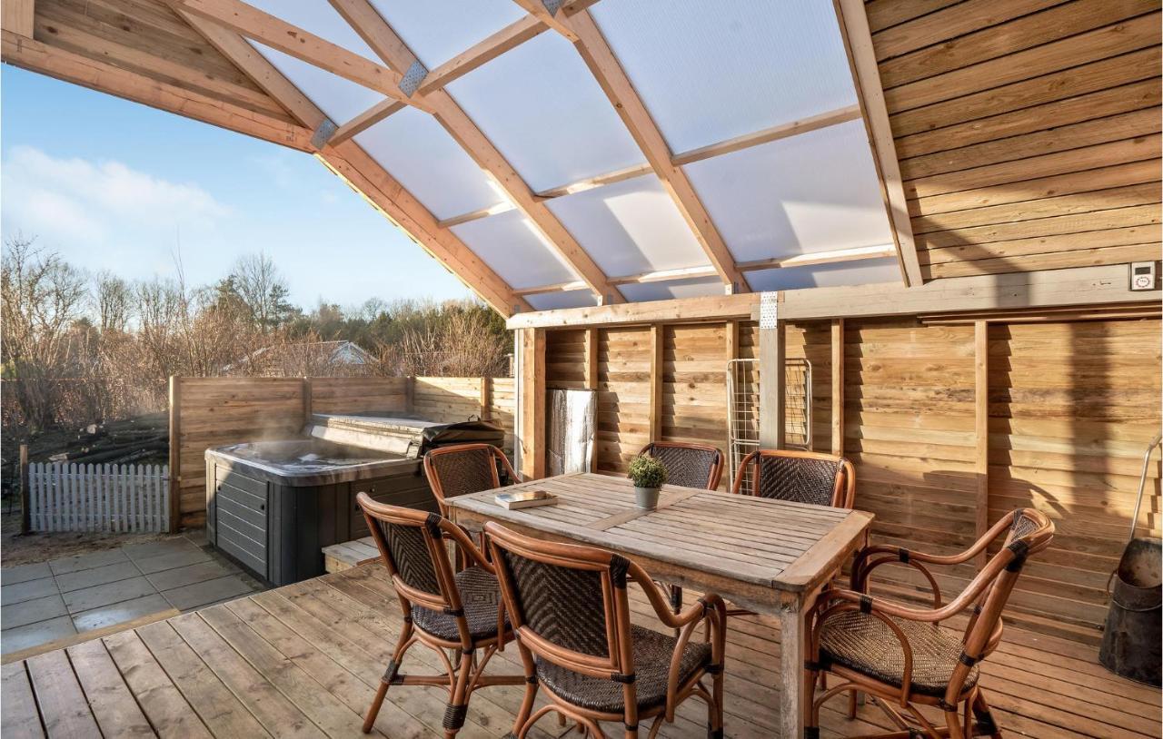 Pet Friendly Home In Oksbøl With Wifi — 4-Star Luxury Hotel in Oksbol, Denmark