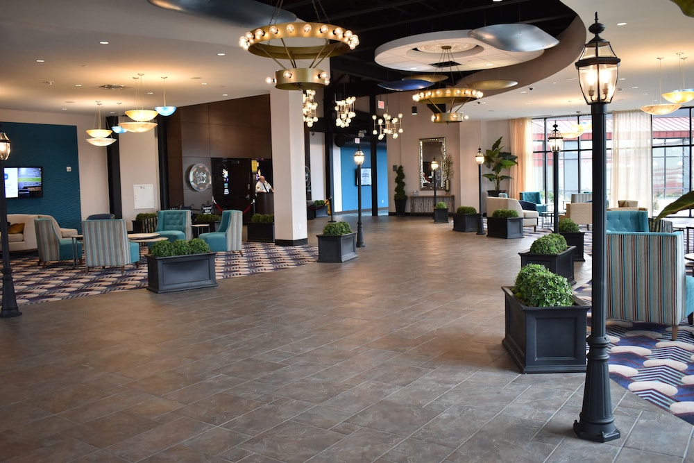 Fun City Resort Hotel - photo 2