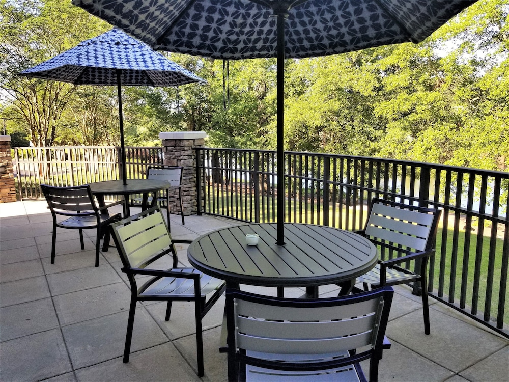 Hilton Garden Inn Columbus - photo 23