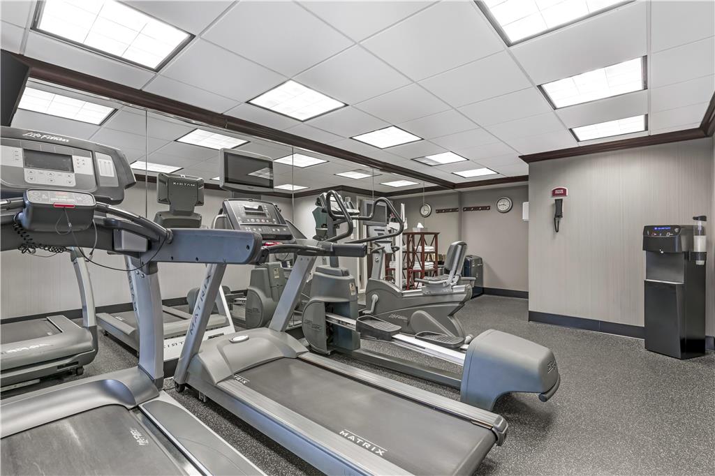 Best Western Dulles Airport Inn - photo 42