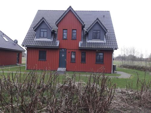 Dat rode Huus - carbon neutral hotel in Unknown City
