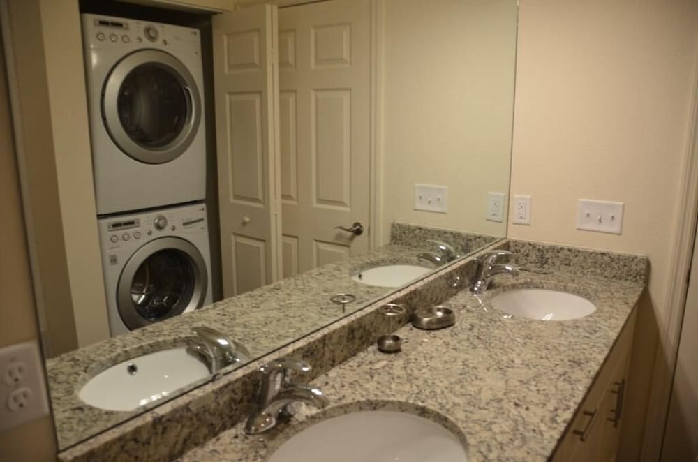Lucaya Village Resort 3 Beds and 2 Baths. ID: 57417 - photo 13