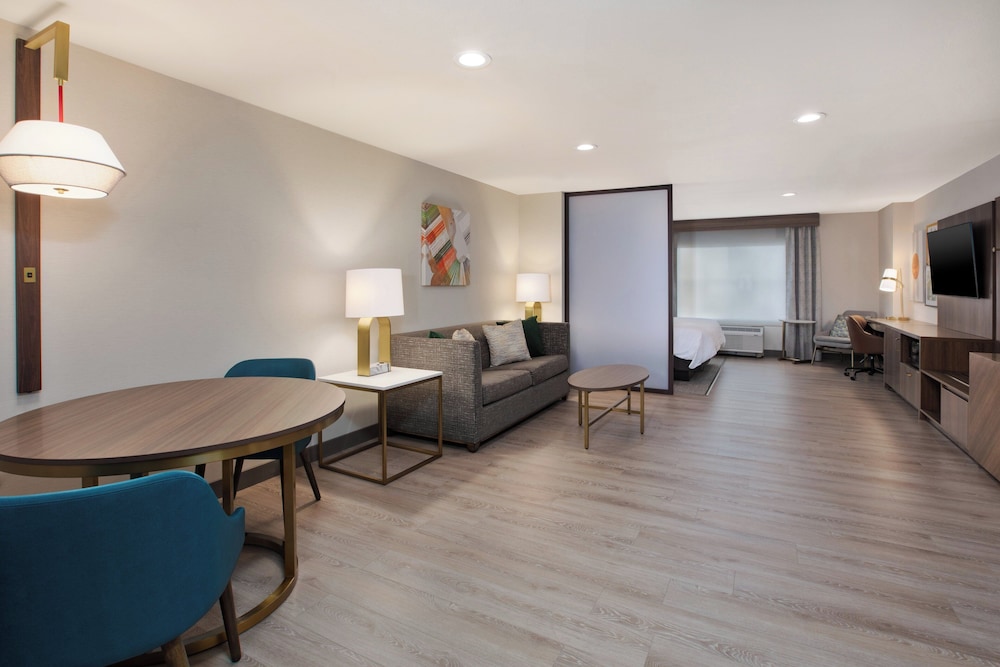Holiday Inn Ontario Airport by IHG - photo 10
