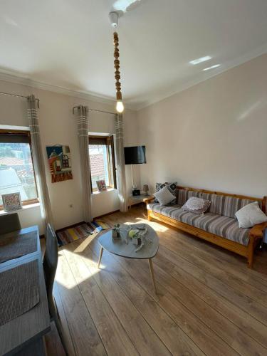 Kalokairi Kontias in Myrina, Greece