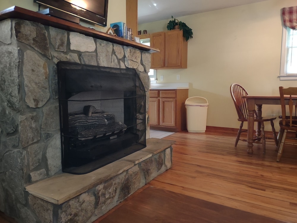 Cozy Creek Cottages - photo 13