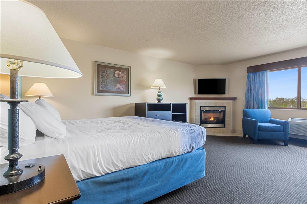 AmericInn by Wyndham Green Bay East - photo 56