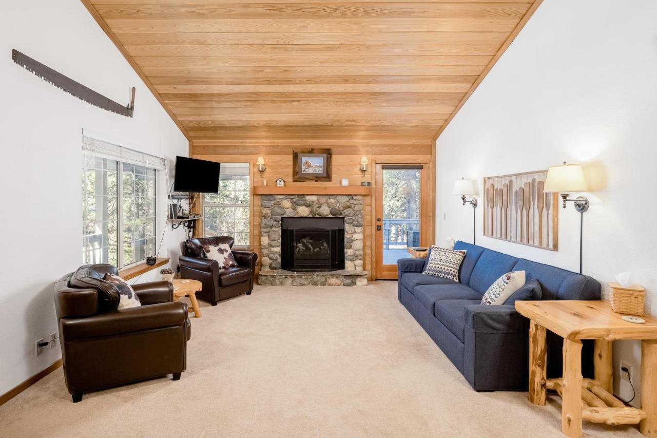 Mountainside Retreat - last minute hotel in Truckee