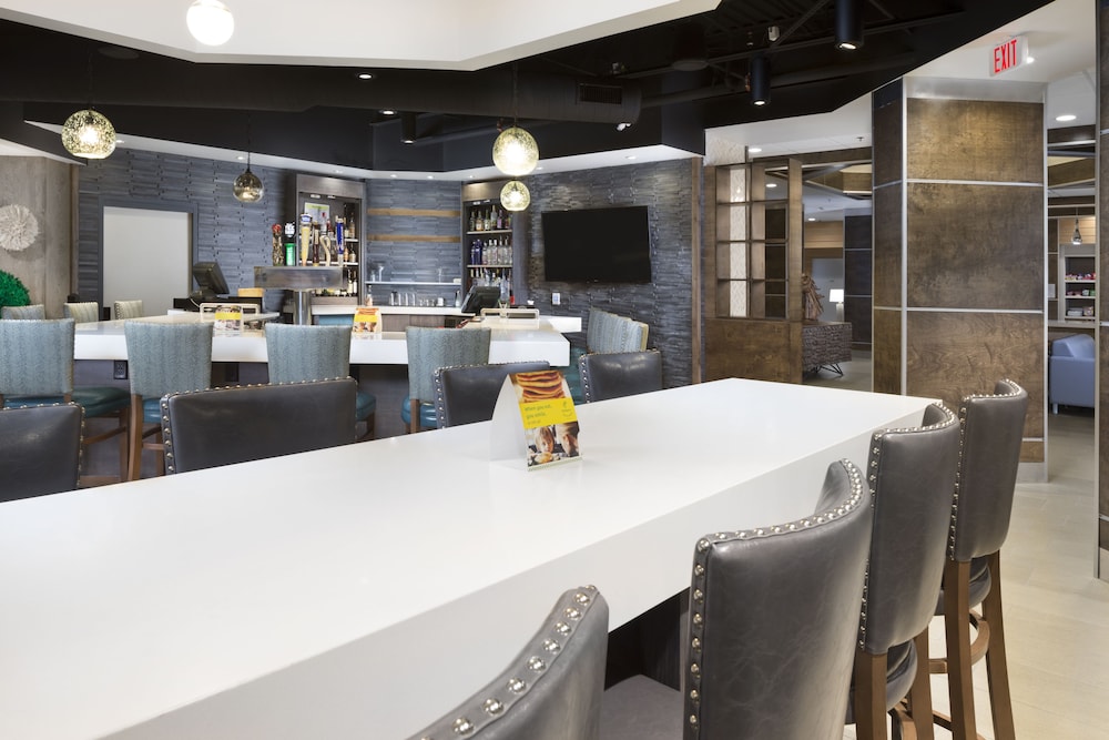 Holiday Inn by IHG - photo 31