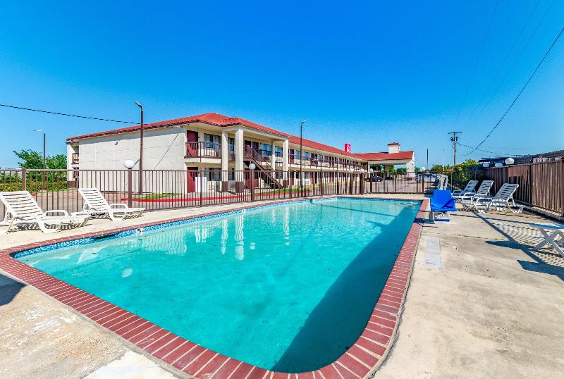 Red Roof Inn Dallas Mesquite Fair Park NE - photo 39