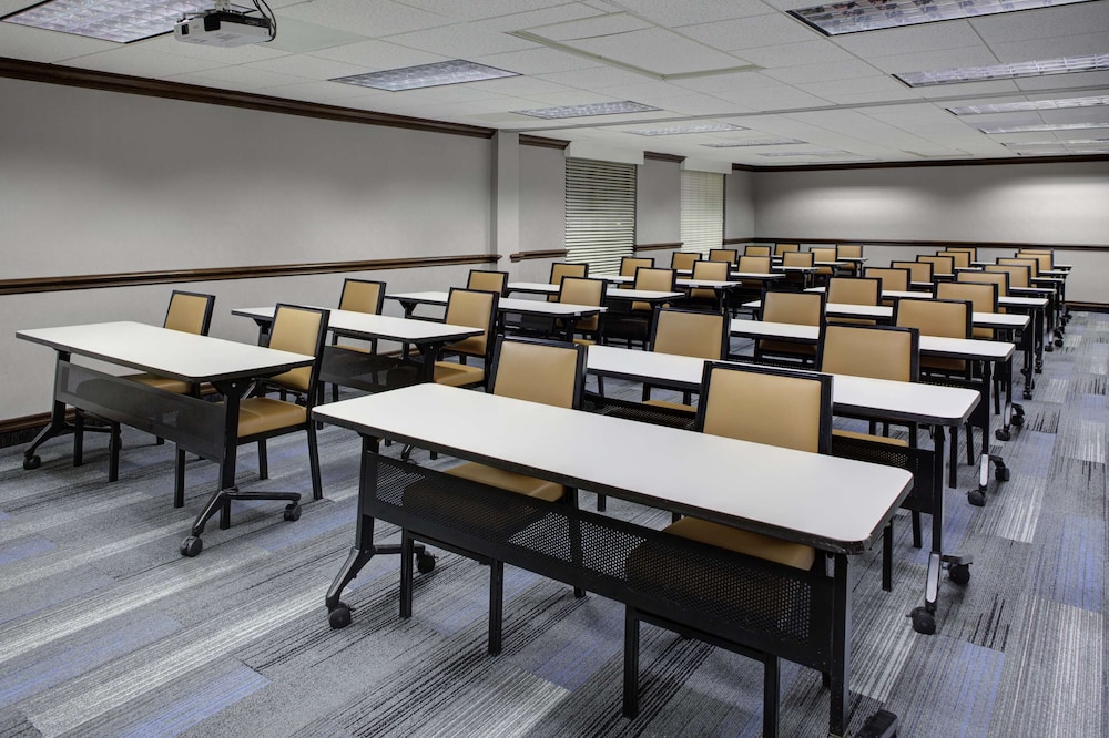 HYATT house Parsippany East - photo 40