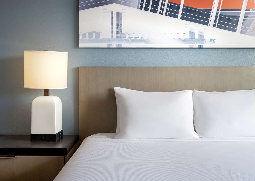 Hyatt House San Jose Airport - photo 13