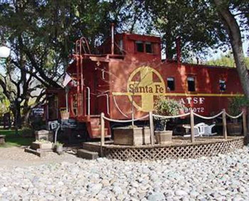 Featherbed Railroad Company - photo 72