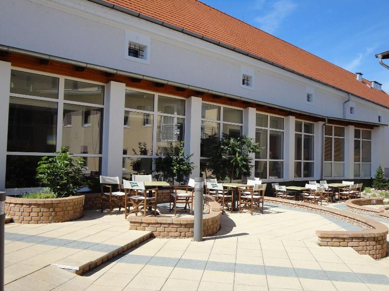 CE Plaza Hotel — Siofok — photo 2