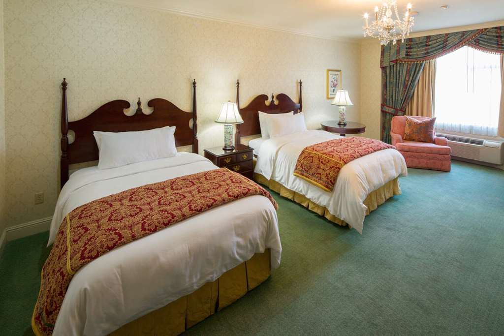 Bristol Hotel Boutique Collection - photo 8
