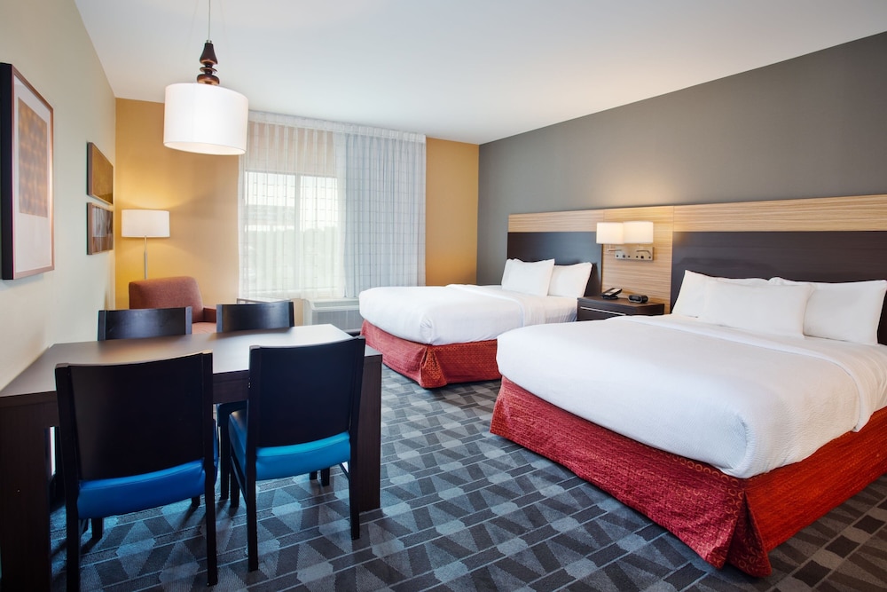 TownePlace Suites by Marriott Detroit Belleville - photo 11