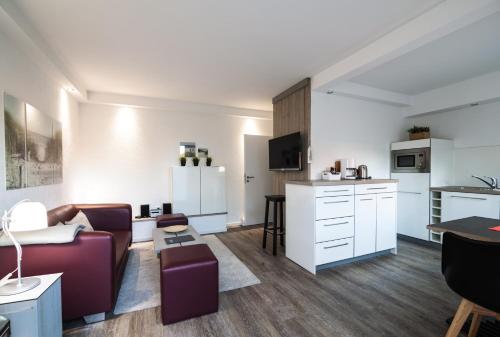 dat geele hus Nr. 3 — 4-Star Luxury Hotel in Busum, Germany