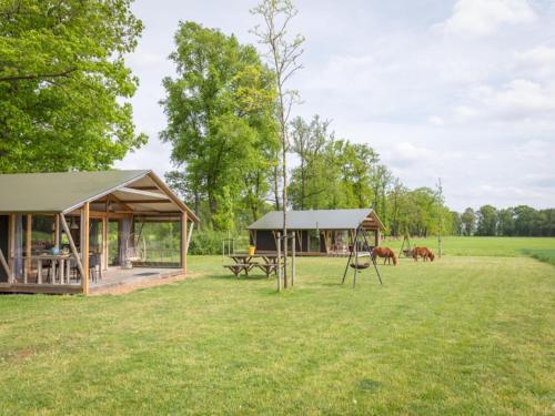 Landrijk De Reesprong boerderij — hotel in Haaksbergen