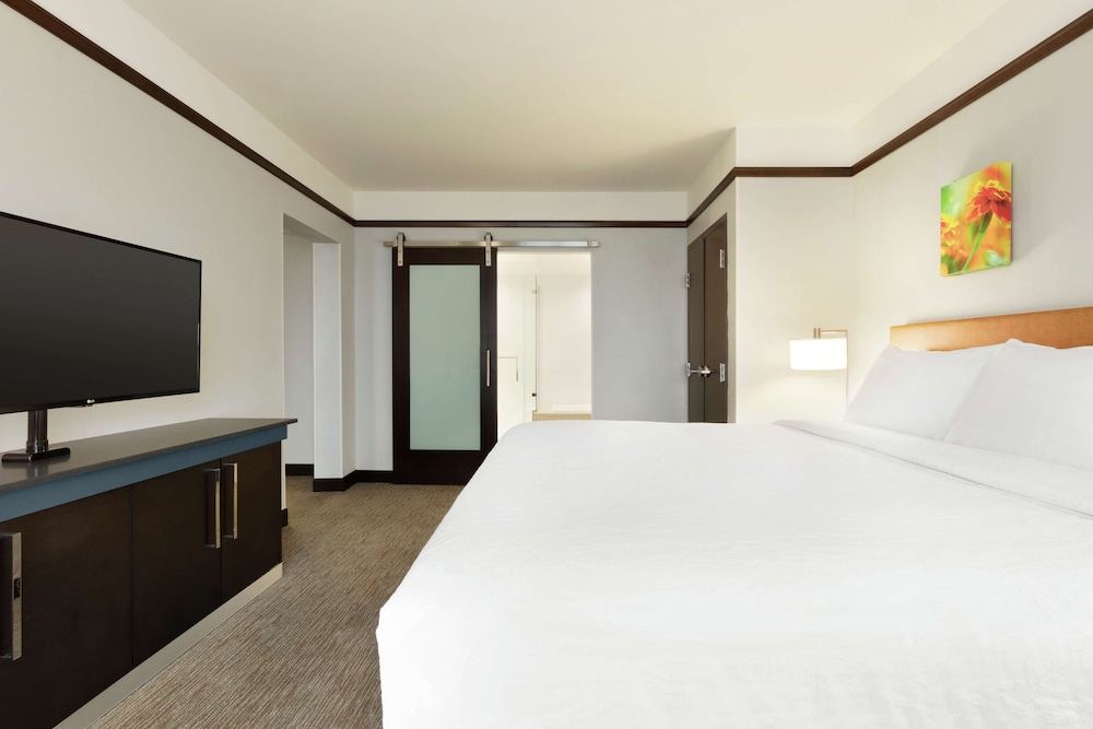 Hilton Garden Inn Medford OR - photo 15
