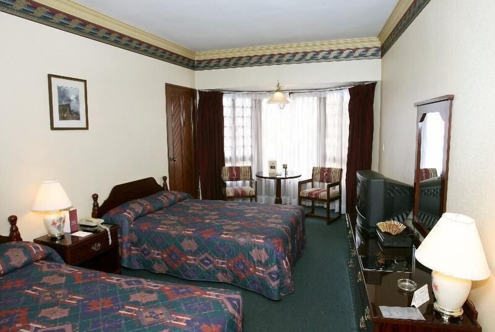 Portales Hotel — Cochabamba — photo 4