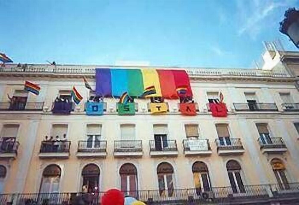 Gay Hostal Puerta del Sol Madrid hotel