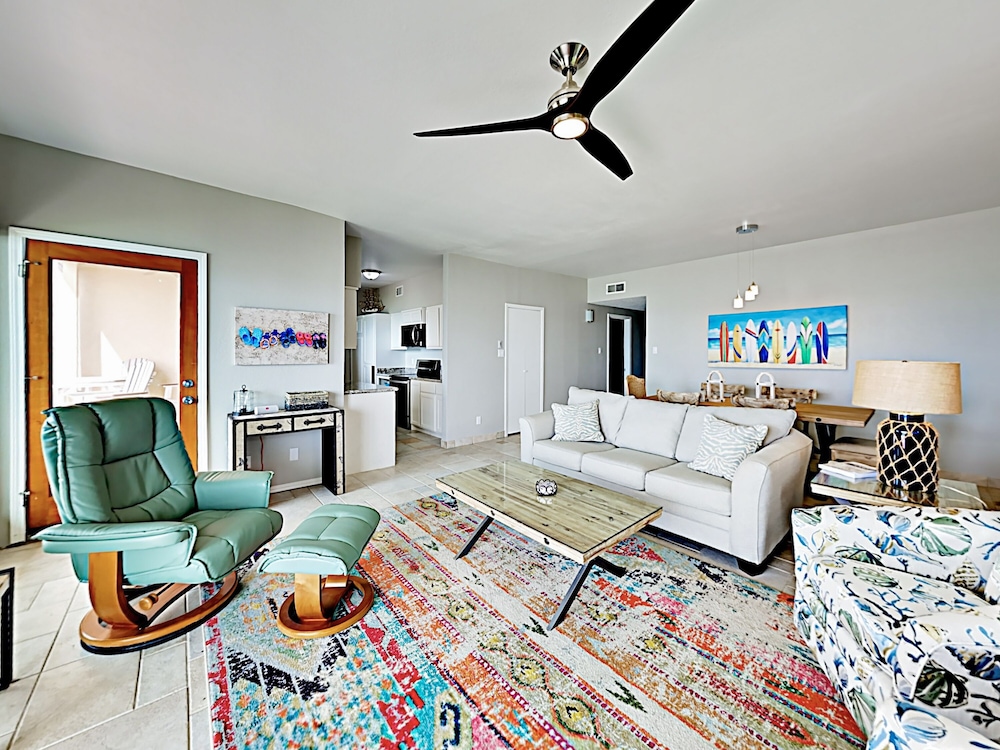 W Red Snapper #111 2 Br Condo — 4-Star Luxury Hotel in South Padre Island, United States