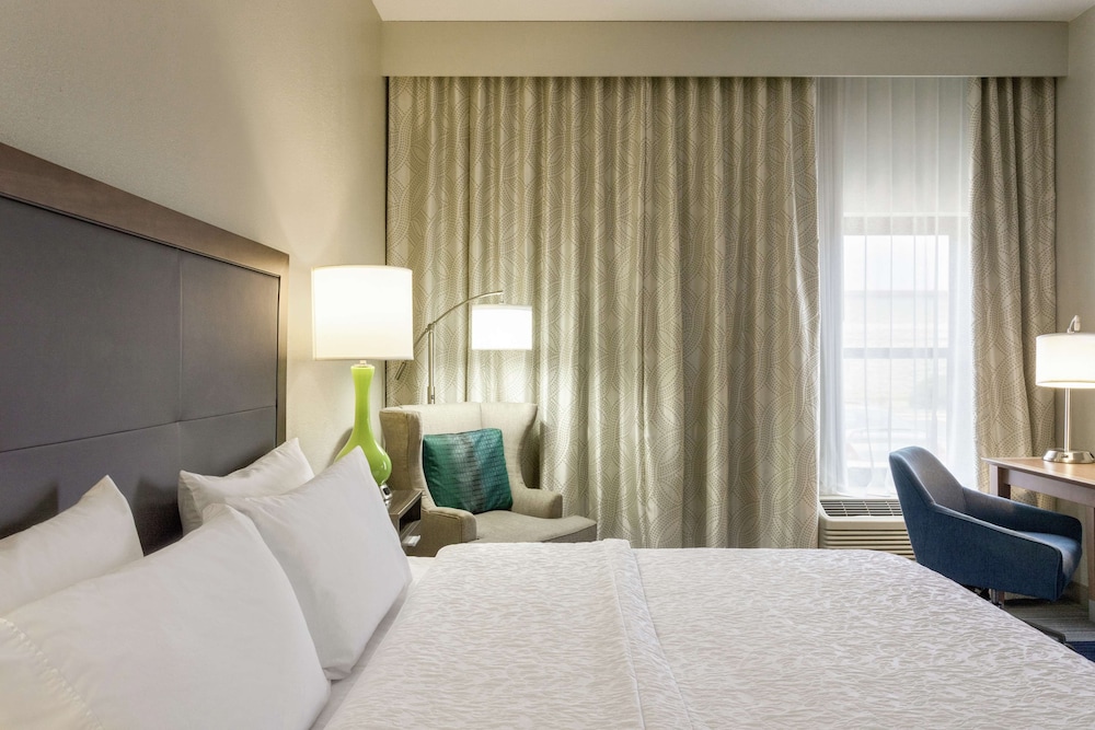 Hampton Inn Birmingham Trussville - photo 17