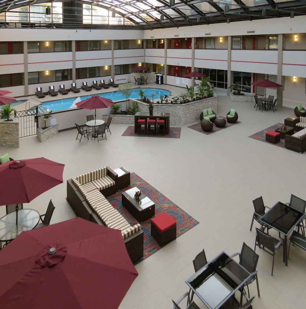 Holiday Inn Brookfield Milwaukee by IHG - photo 44